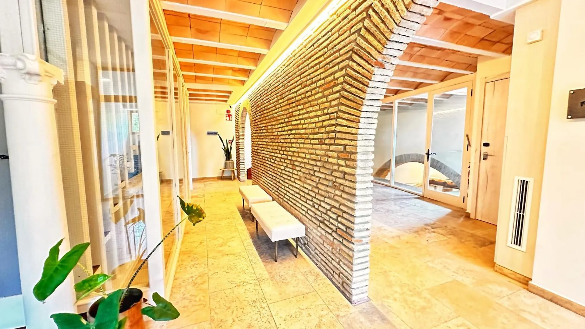 Boutique Hotel Comtal Empuries Roses 4*,  Spain