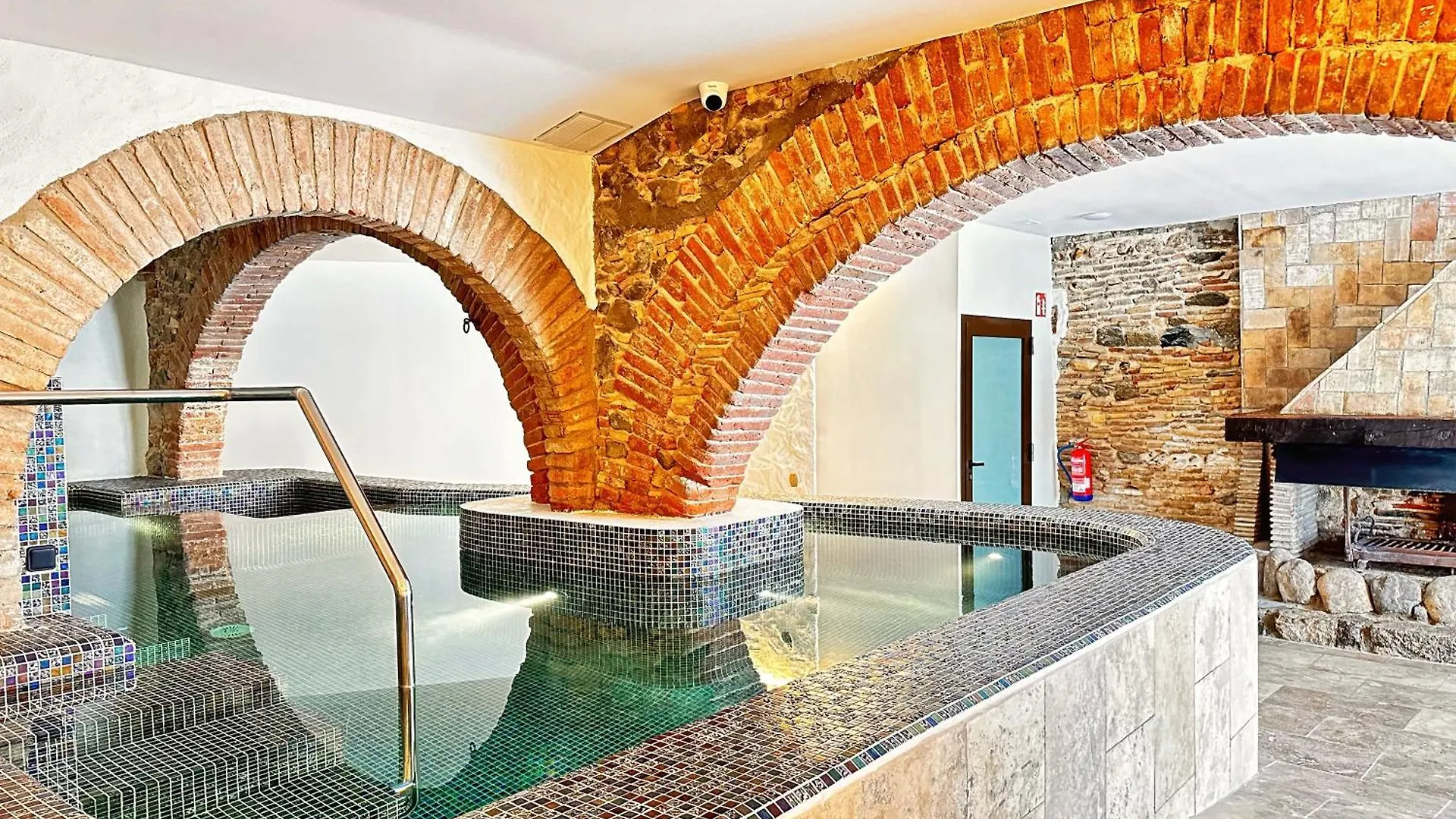 Boutique Hotel Comtal Empuries Roses 4*,  Spain