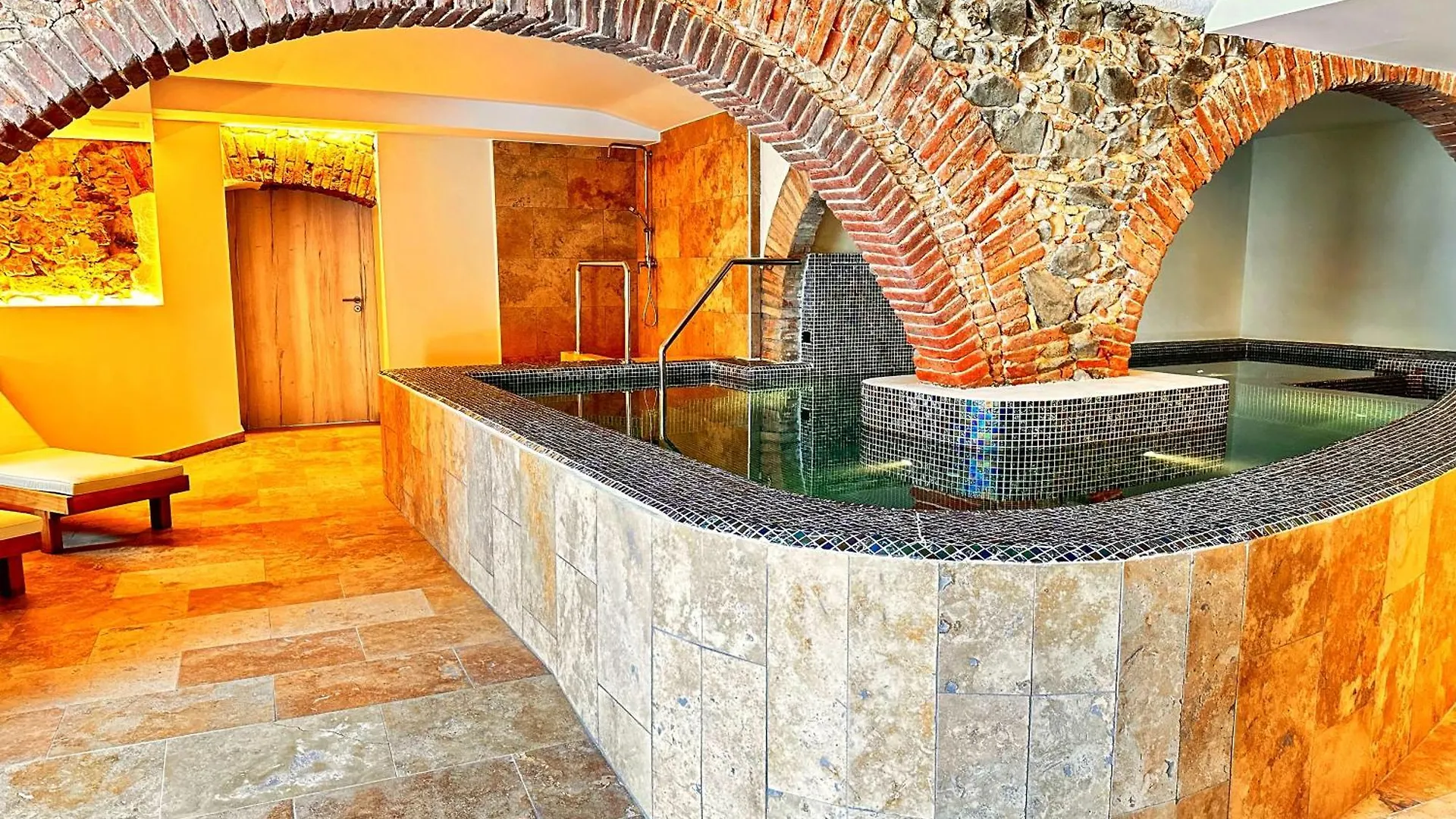 Boutique Hotel Comtal Empuries Roses 4*,  Spain